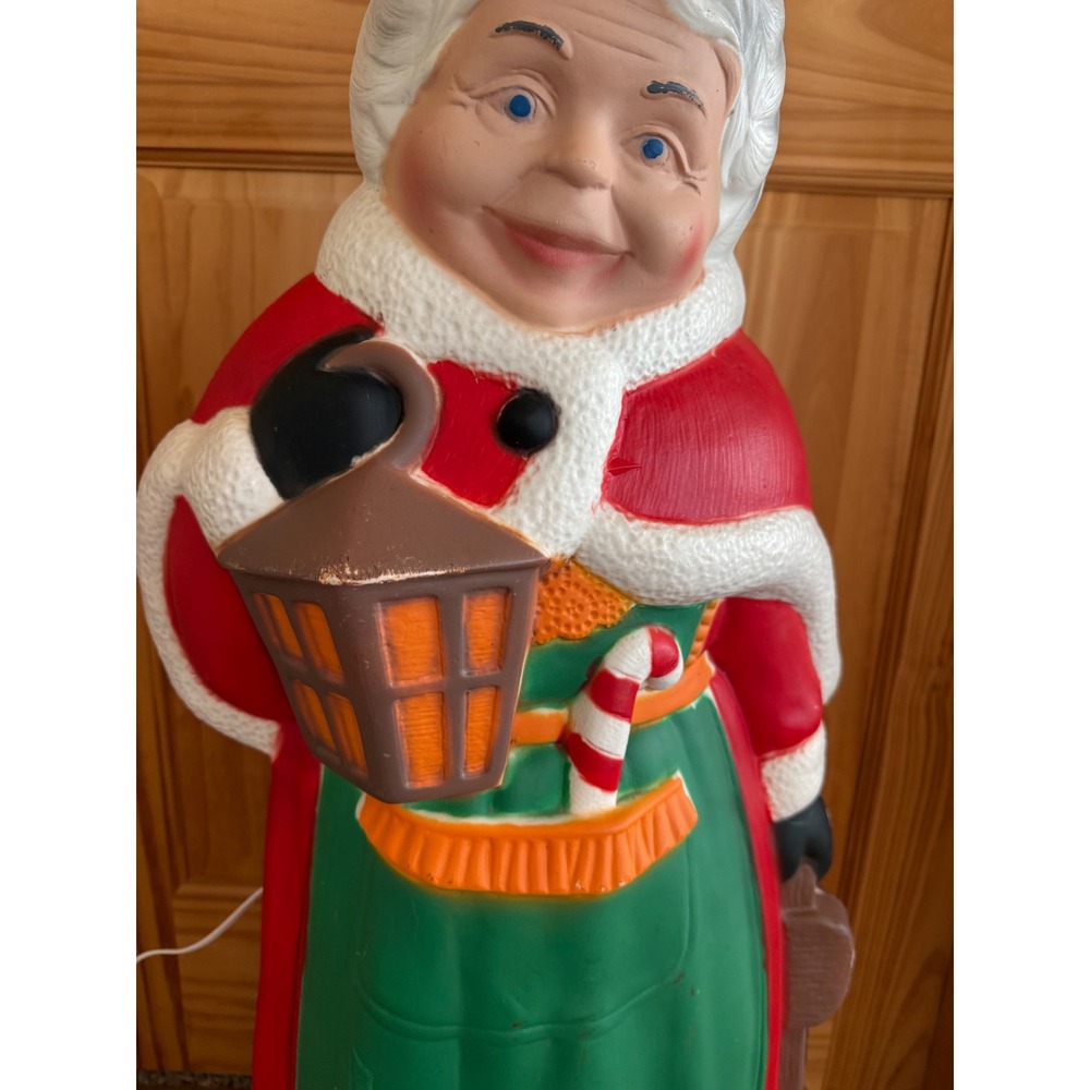 Vintage Mrs Claus Christmas Blow Mold Light Up Outdoor Decor 37 Inch Empire - Picture 4 of 12